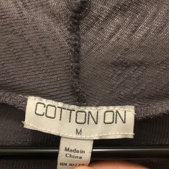 Cardigan - Picture 2 of 4